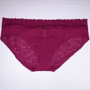 NWOT Cacique Stretch Lace Hipster